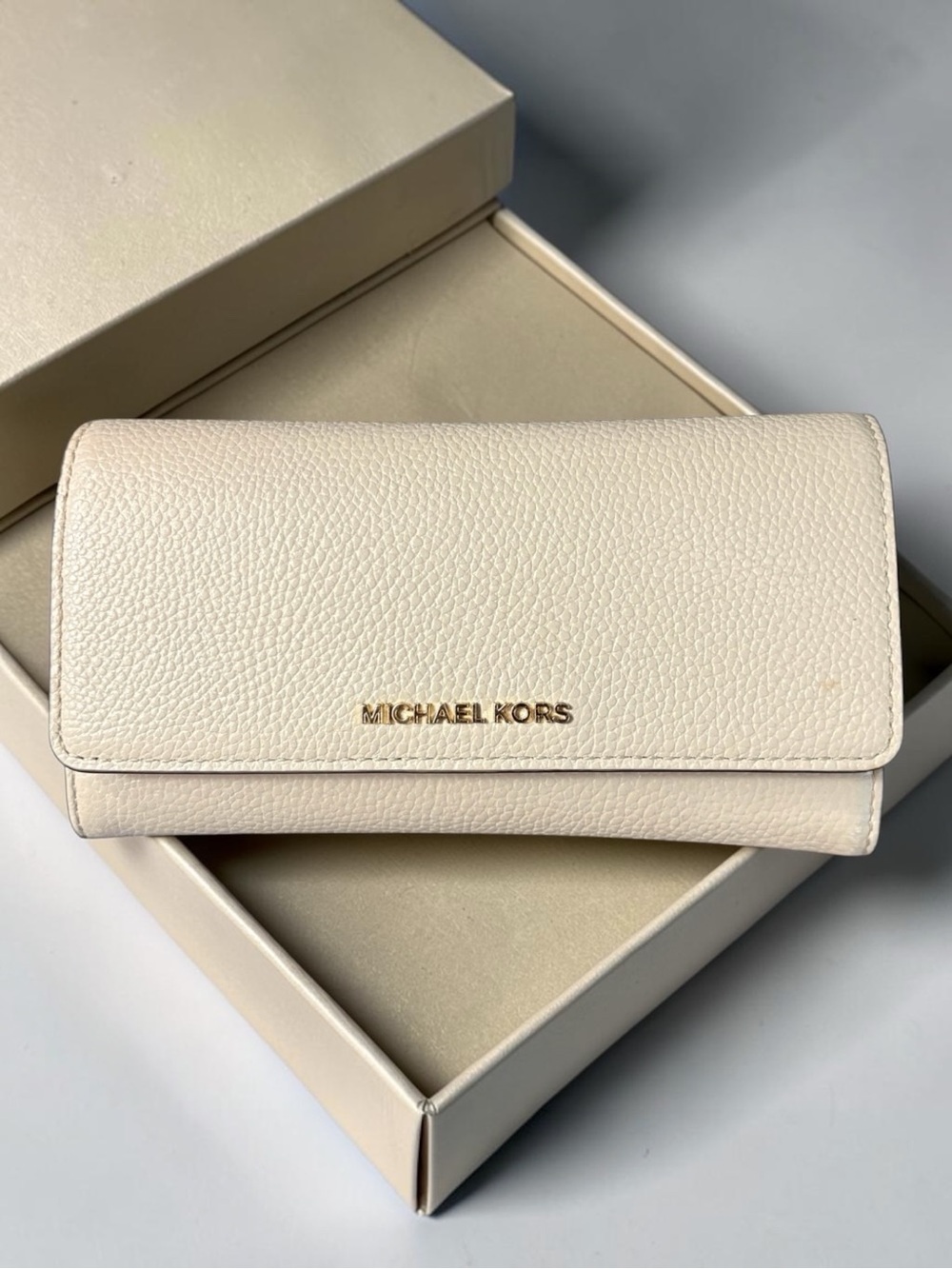 Michael Kors Cream Leather Wallet